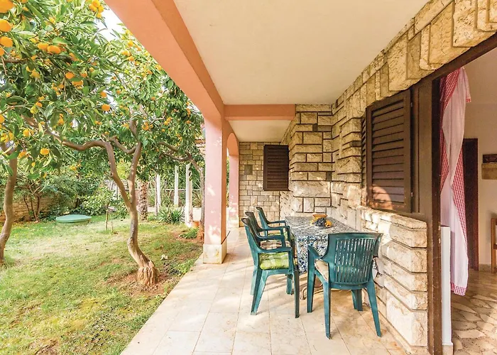 Lejlighed 2 Bedroom Lovely In