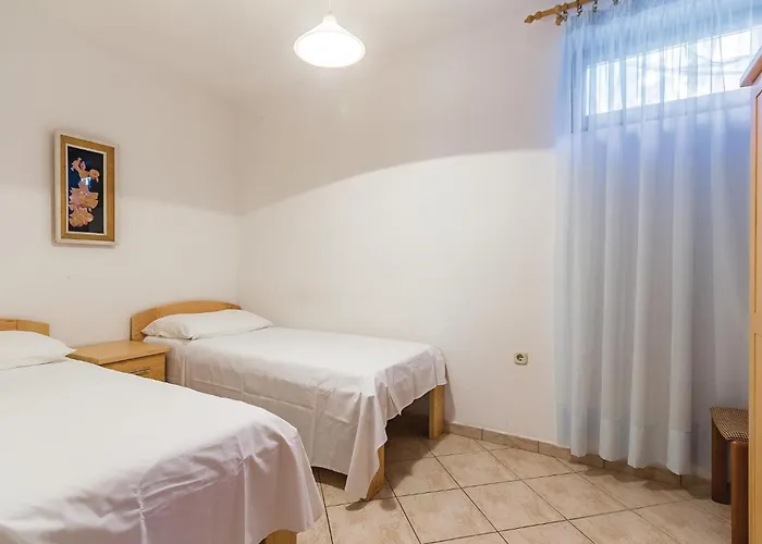 Lejlighed 2 Bedroom Lovely In